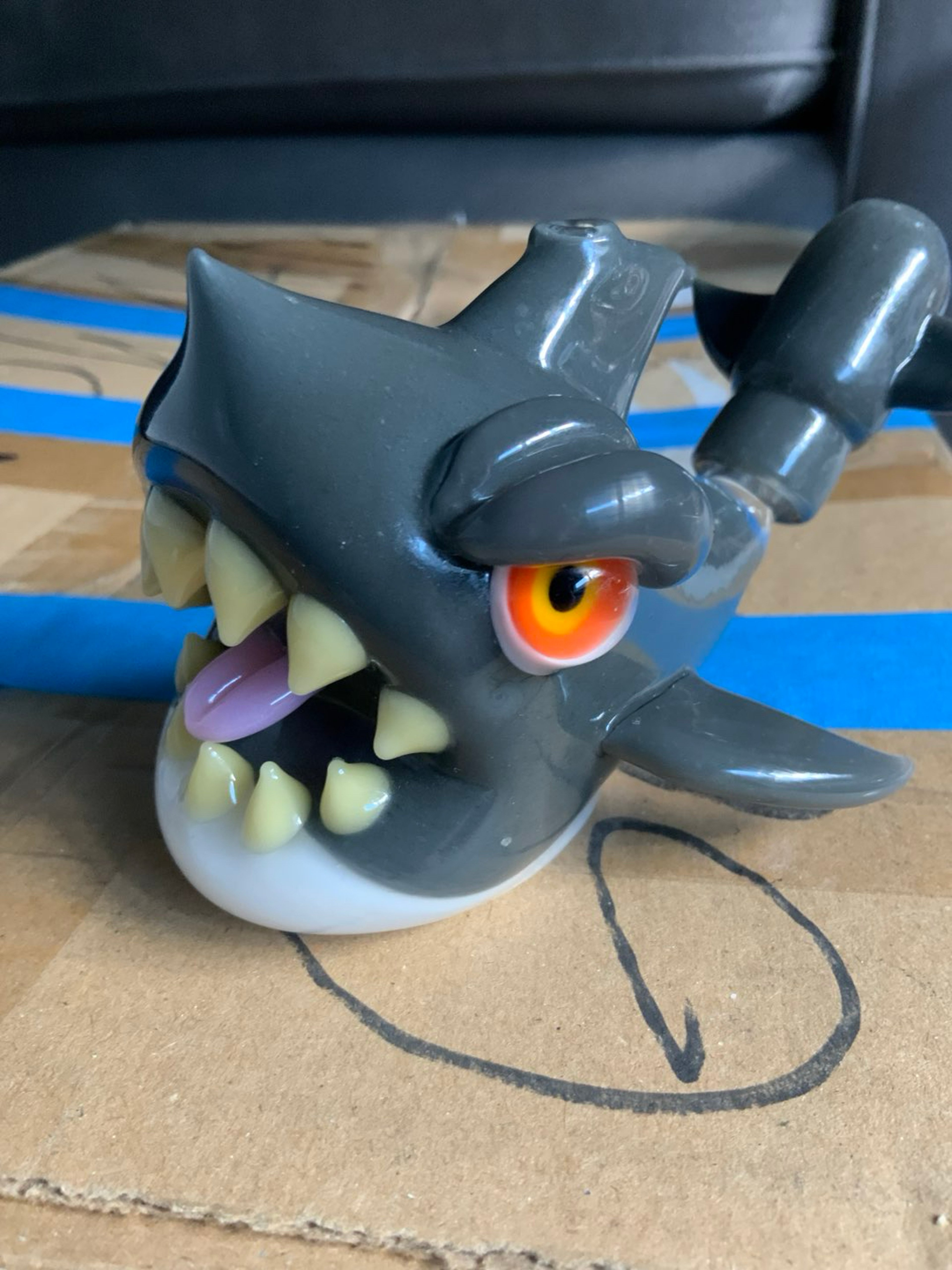 Niko cray shark image 0