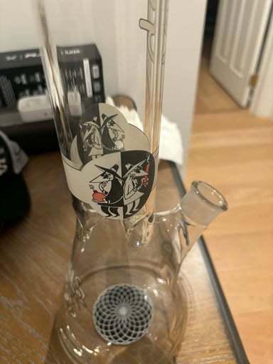 Preview pic of Illadelph Heavy Hitter – OG Era – 1/1 Spy vs Spy (Rare)