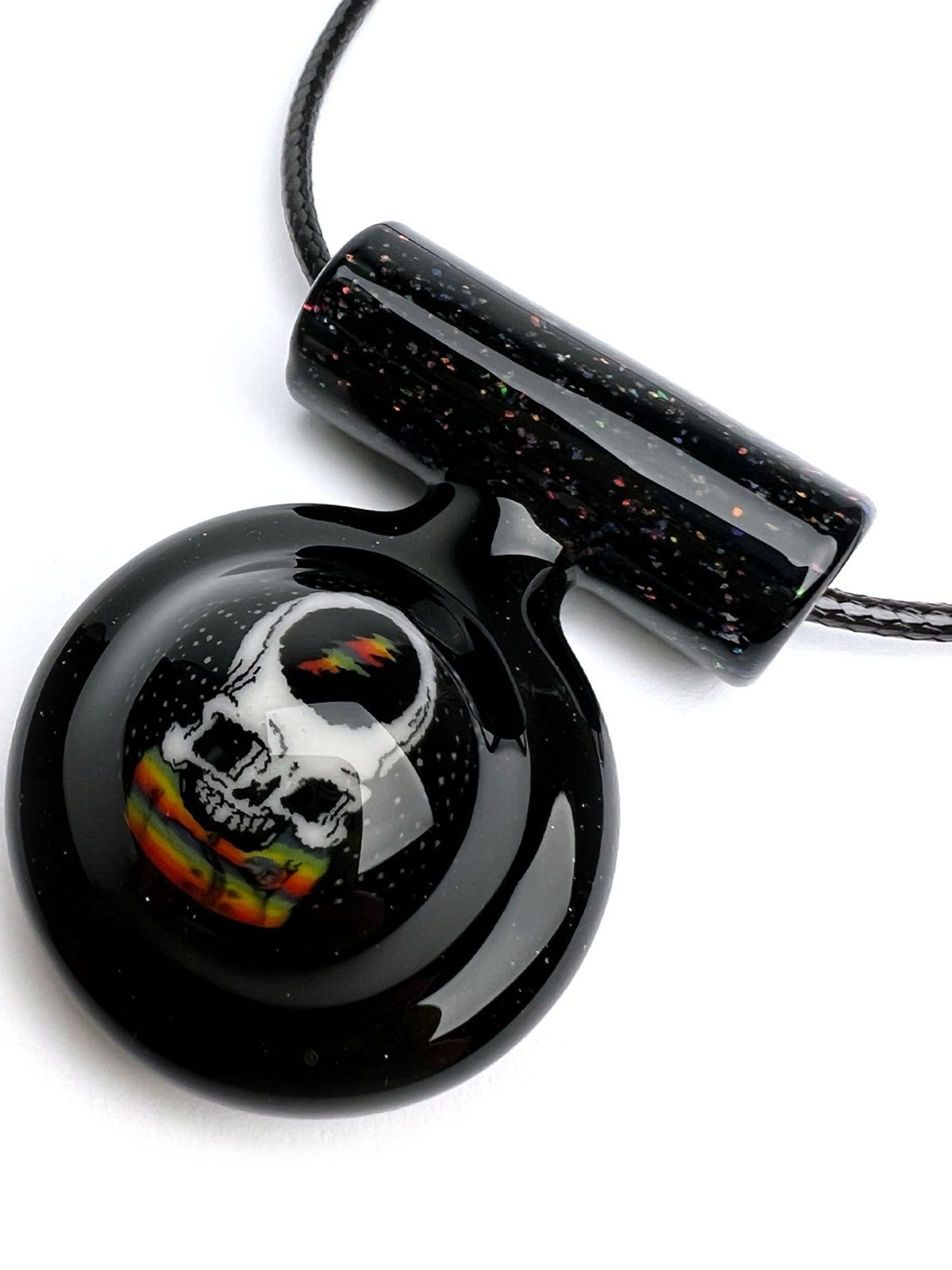 Preview pic of Hendy • Millie Pendant #5