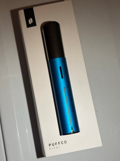 Preview pic of Puffco Pivot Blue