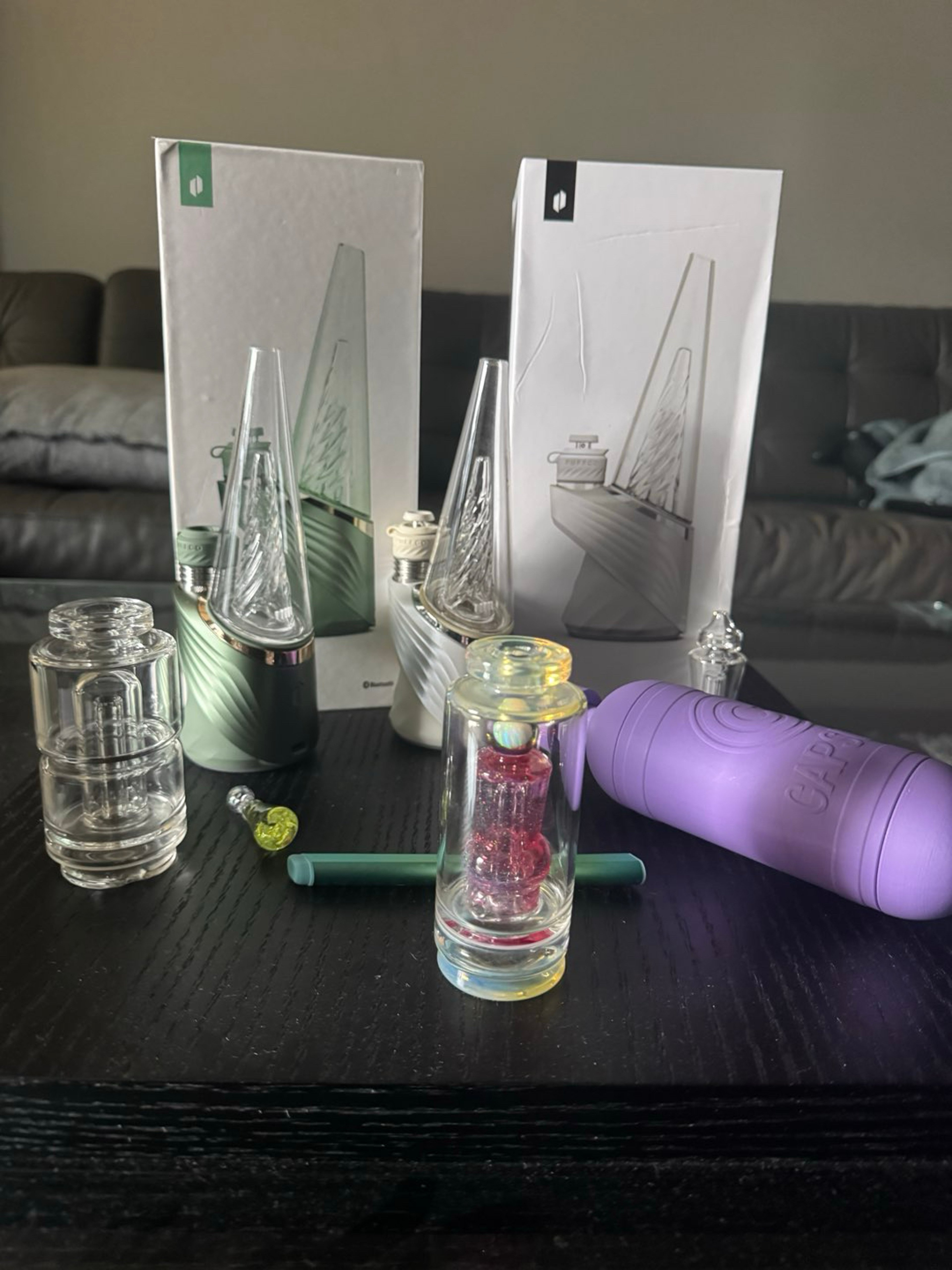 Preview pic of Seasoned Puffco User giving up dabbing, have a couple setups for sale
