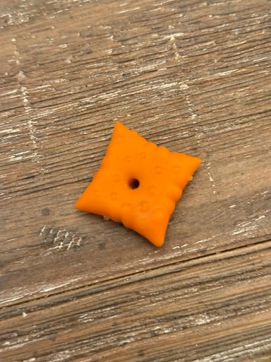 Preview pic of Cheez-it carb cap