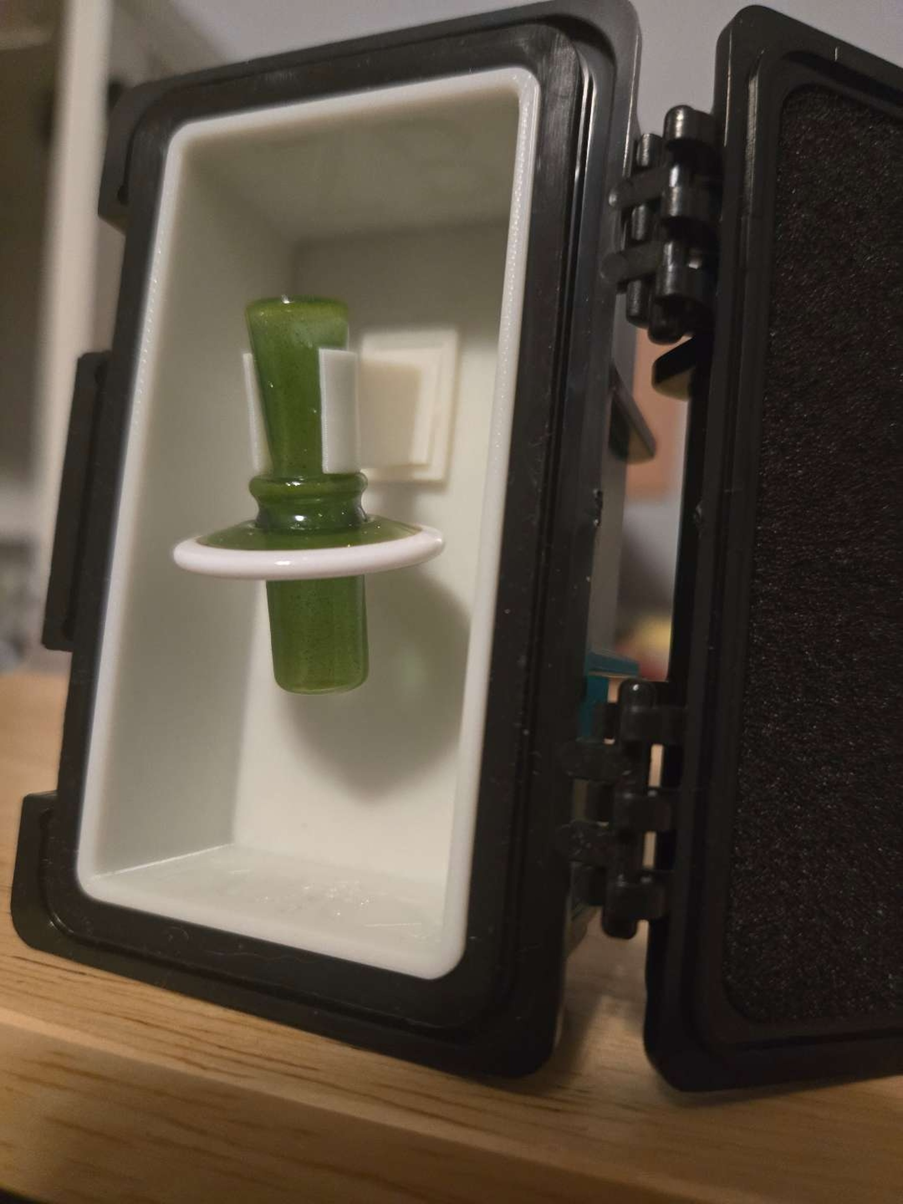 Preview pic of Zack brown control tower cap in KM3DPRINTING custom case