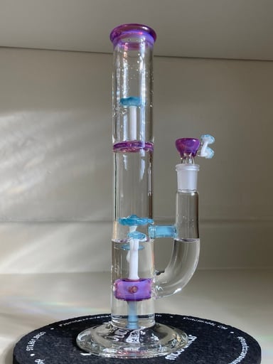 Preview pic of E_Bittenglass Mushroom Bong/Tube (Royal Jelly & Nimbus)