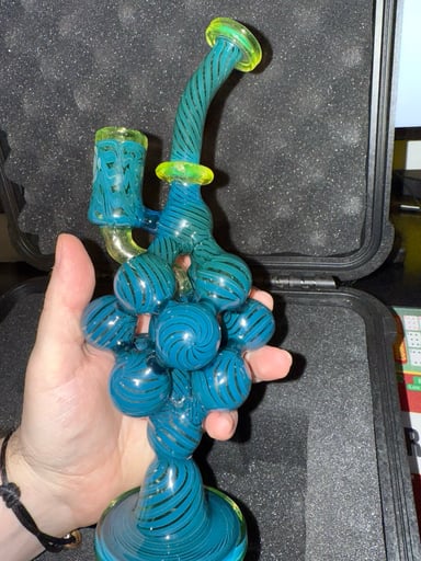 Preview pic of Hitman Glass Compound Collection Dab Rig – Slymer Green Swirl (Limited Run)