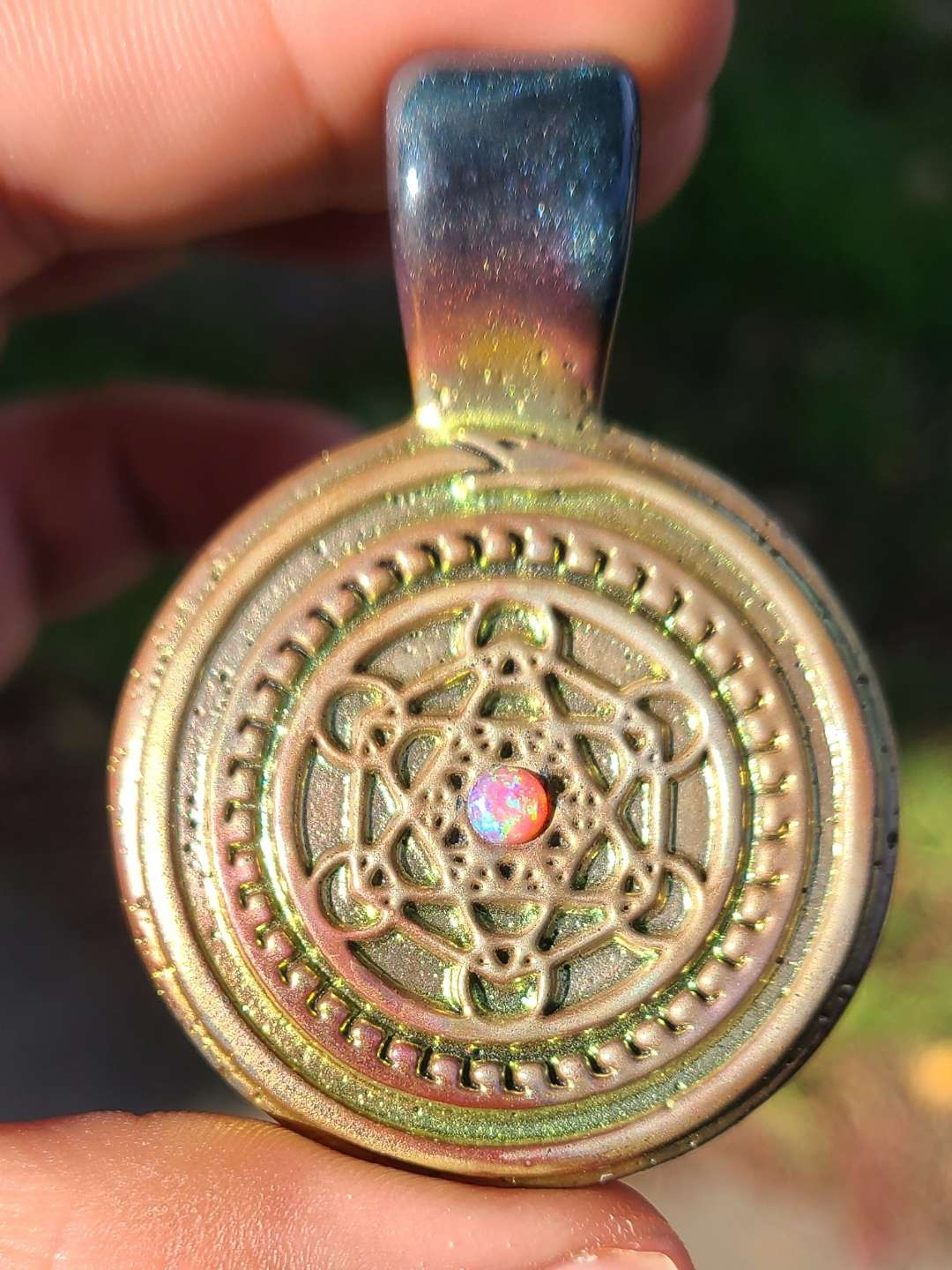 Preview pic of Alkaline Glass Mandala Pendant