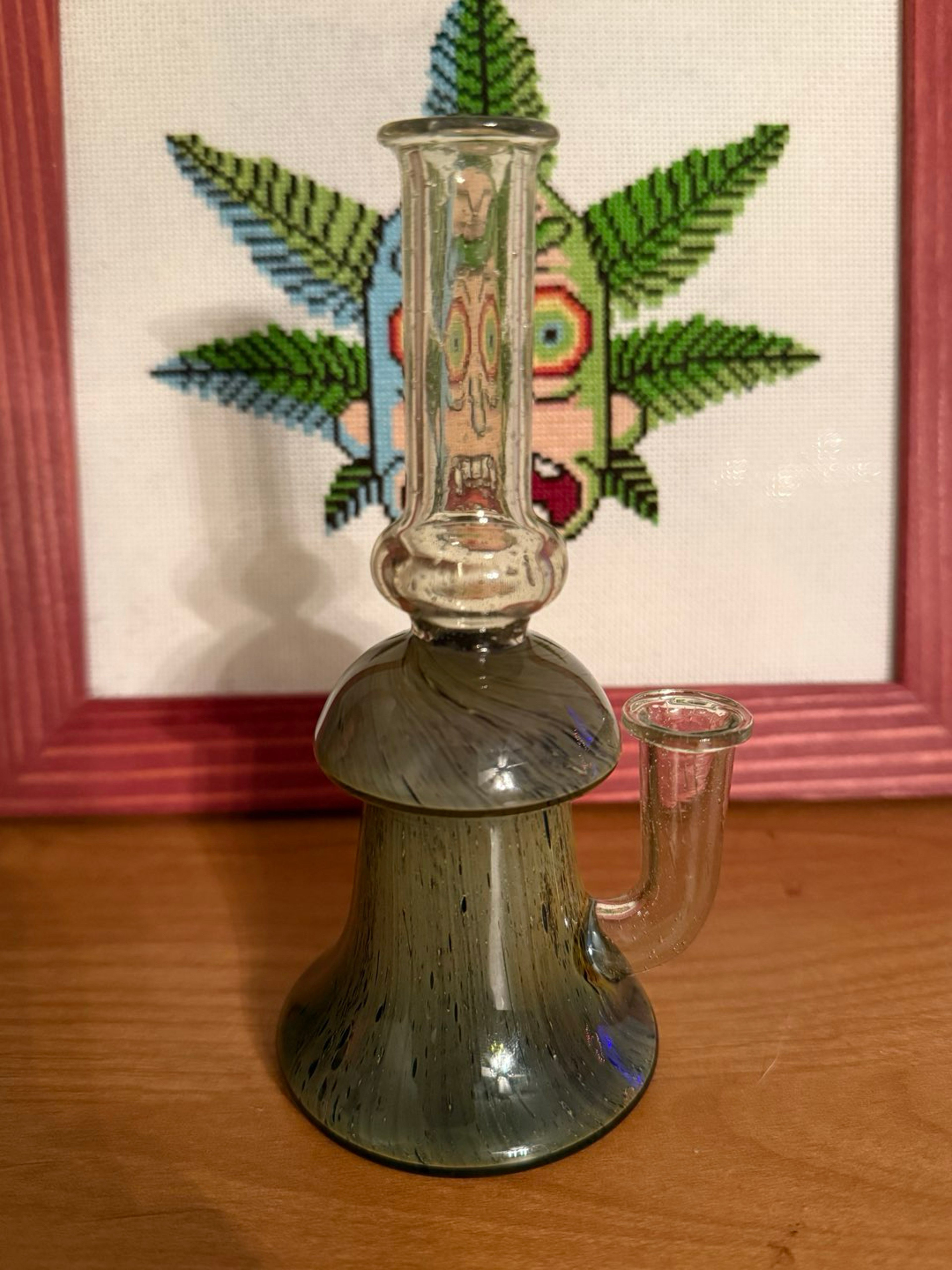 Preview pic of Reed Glass CFL Space Rig