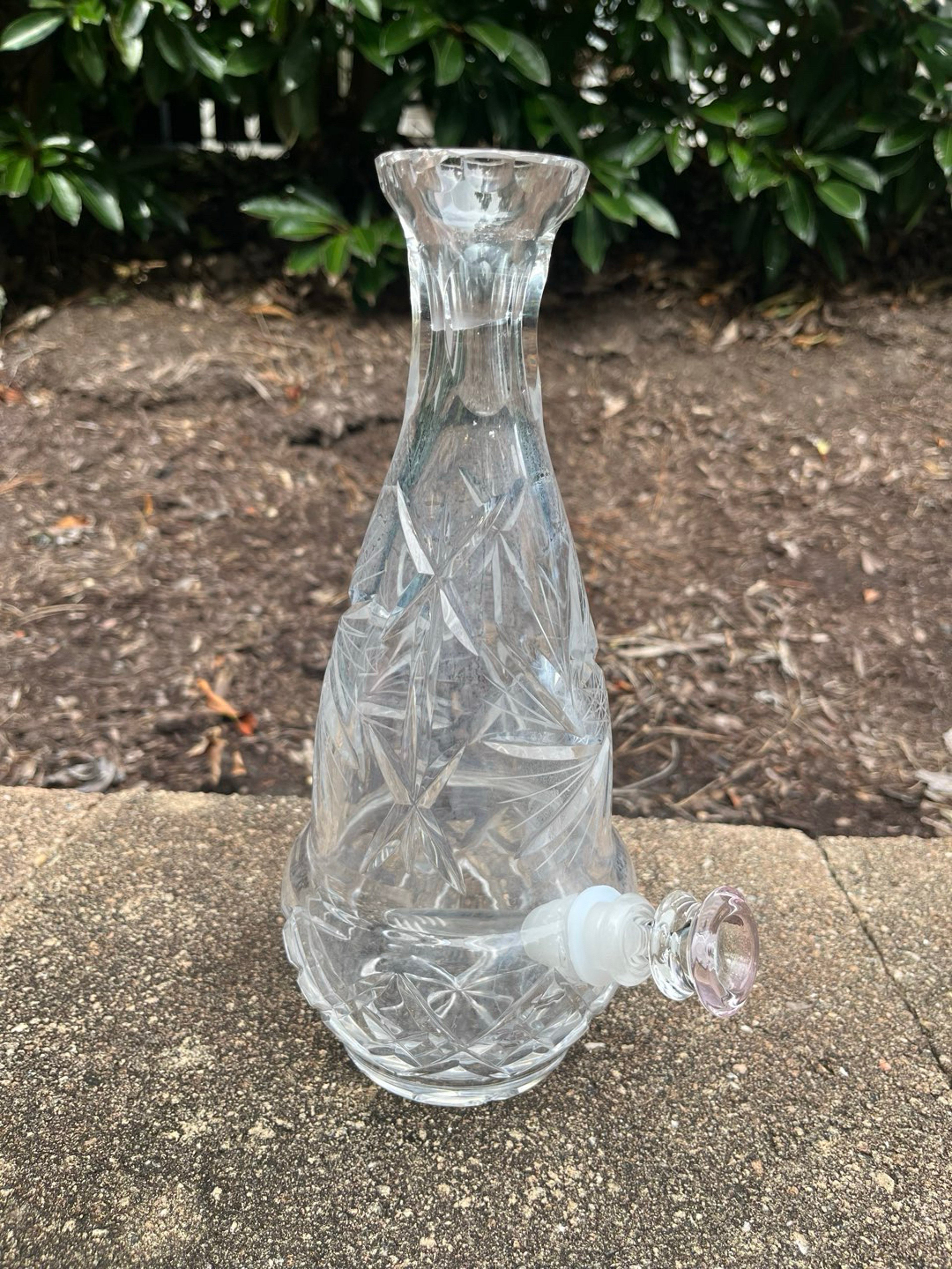 Preview pic of Decanter/Vase Bong