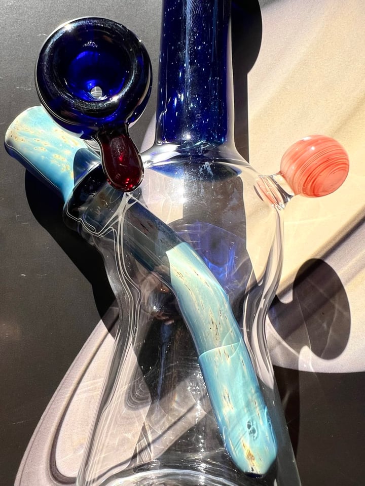planet-bong-shop-bongs-on-glasspass