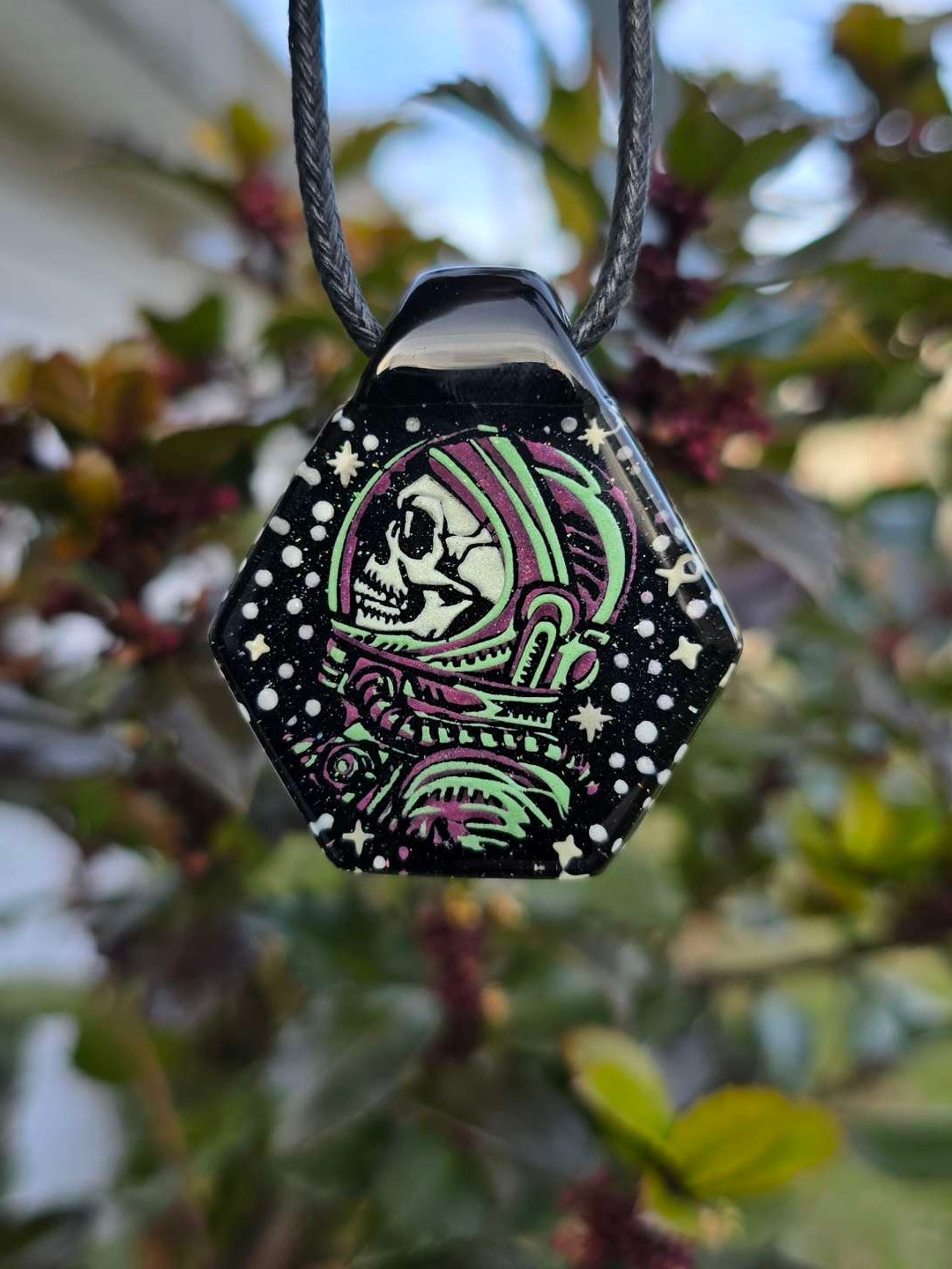 Preview pic of Astronaut Skull Layered Glow Pendant