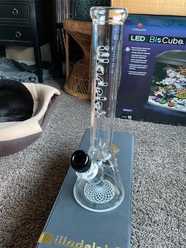 Preview pic of Illadelph “Milk It”  45mm Beaker 15 Inch Black Stem Version 17/20