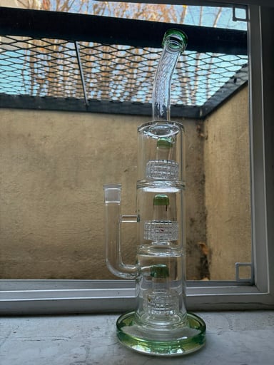 Preview pic of Triple chamber percolator bong