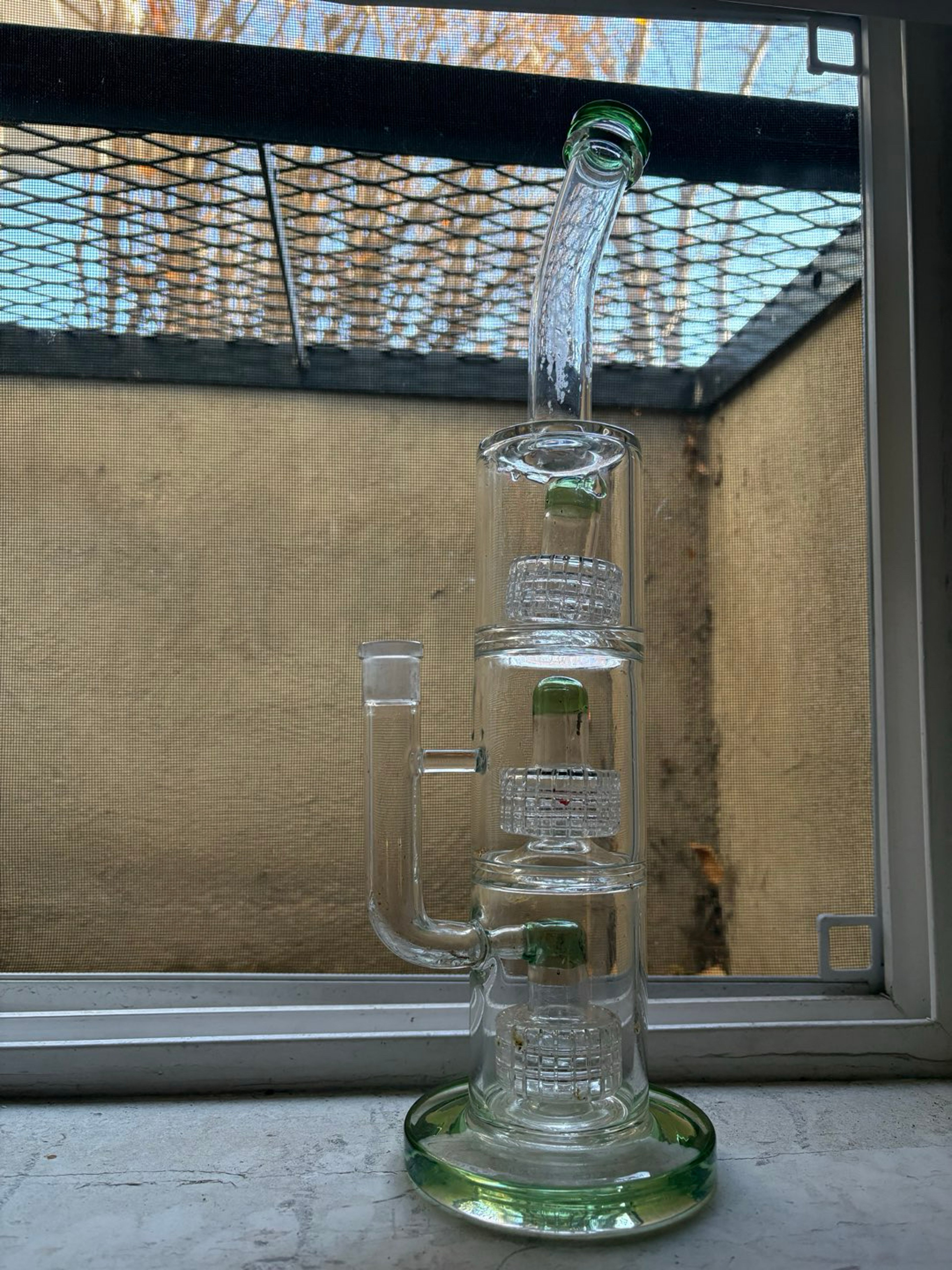 Preview pic of Triple chamber percolator bong