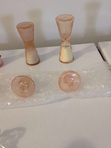 Preview pic of Rebelz glass timers with matching caps, selling individually or as a lot