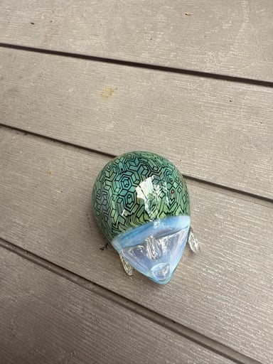 Preview pic of Kinda Glass Pendant