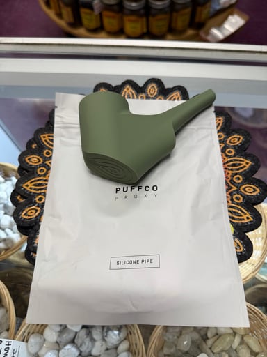 Preview pic of Puffco Proxy Silicone Pipe Green