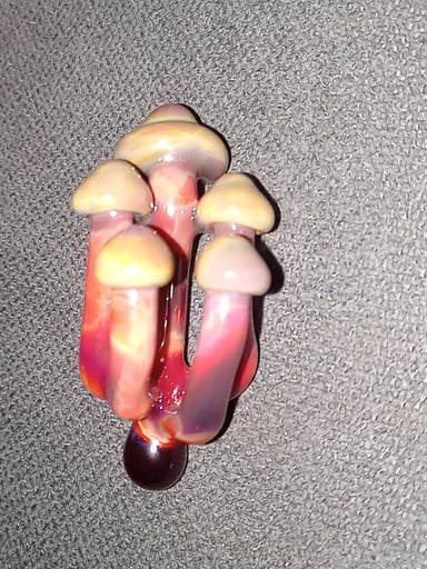 Preview pic of COLLECTIBLE,🍄,HEADY🍄MUSHROOM🍄CLUSTER🍄PENDANT