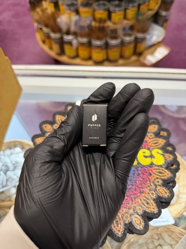 Preview pic of Puffco Plus Coil-Less Ceramic Chamber