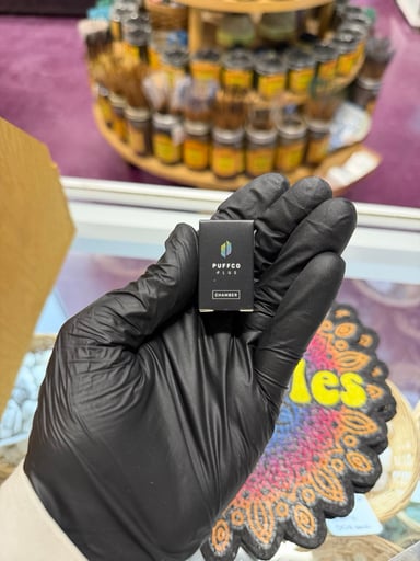 Preview pic of Puffco Plus Vision Coil-Less Ceramic Chamber