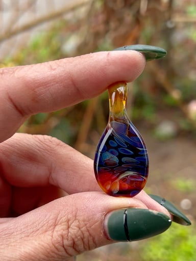 Preview pic of Abstract pendant