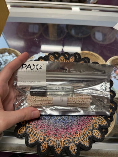 Preview pic of PAX 2 Cleaning Kit
