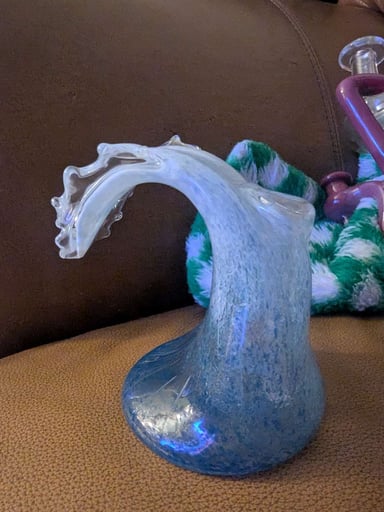 Preview pic of Black sand glass wave w/travel case