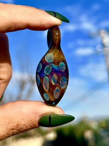 Preview pic of Abstract pendant