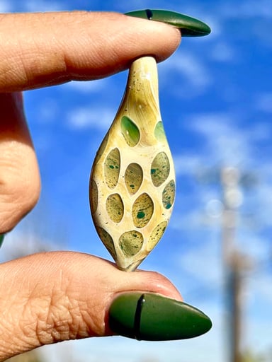 Preview pic of Abstract pendant