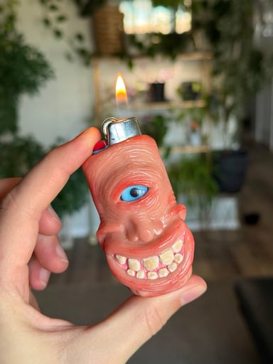 Preview pic of Handmade Bic lighter case