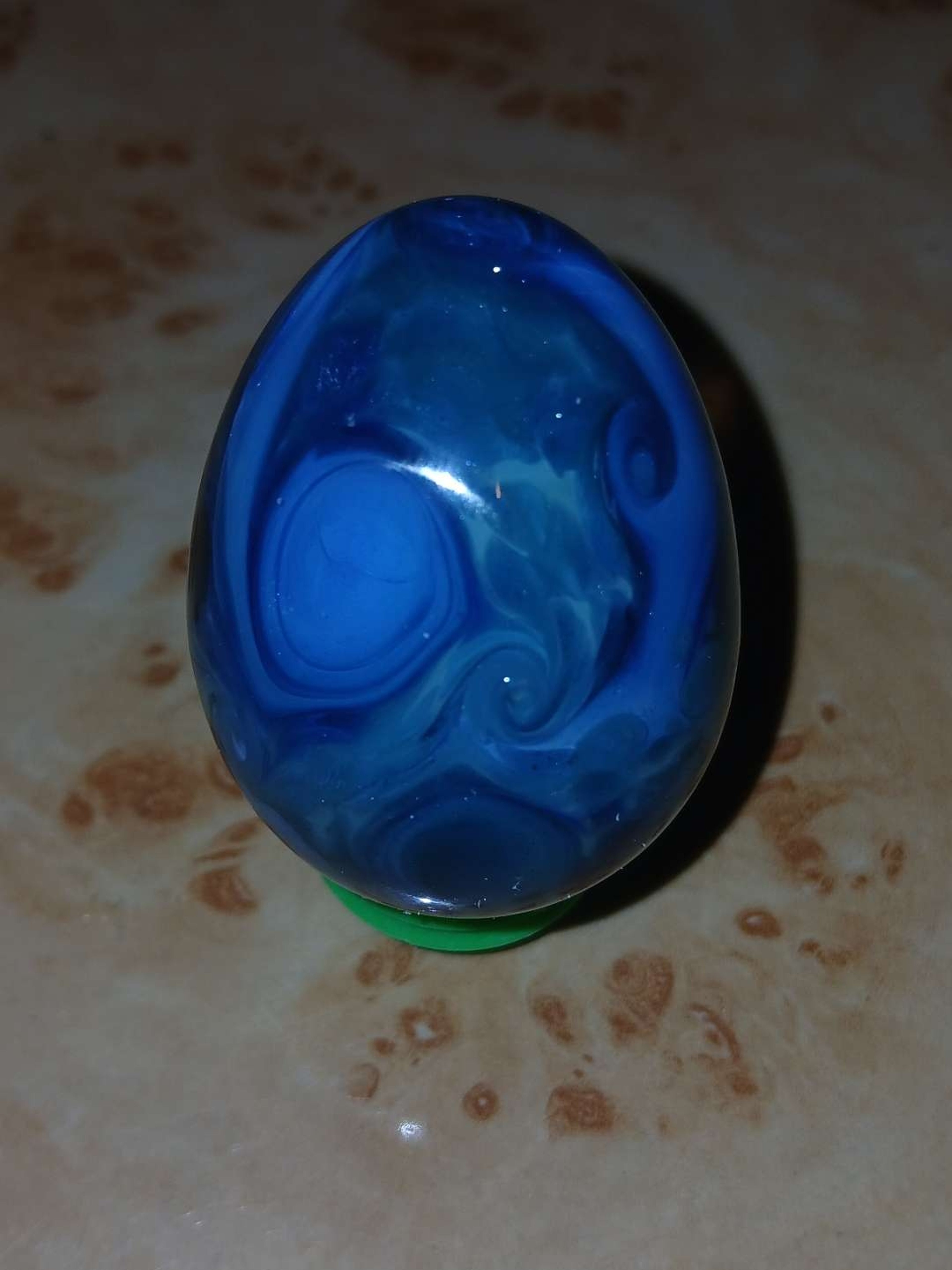 Preview pic of Large Egg Shaped Marble Cap