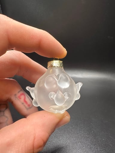 Preview pic of Machine elf ornament