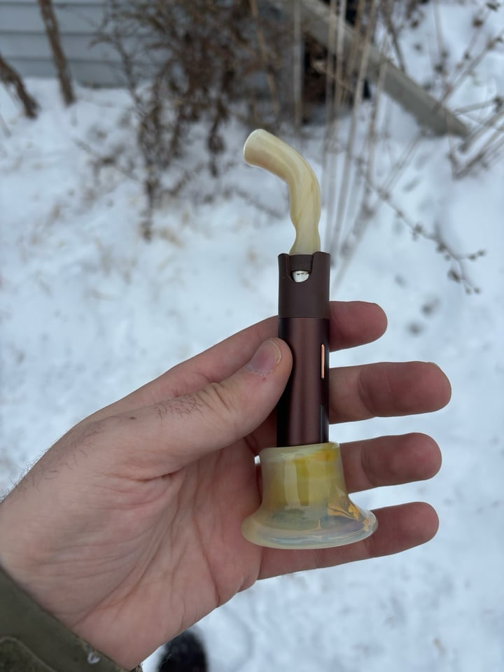 Pivot straw and stand | GlassPass