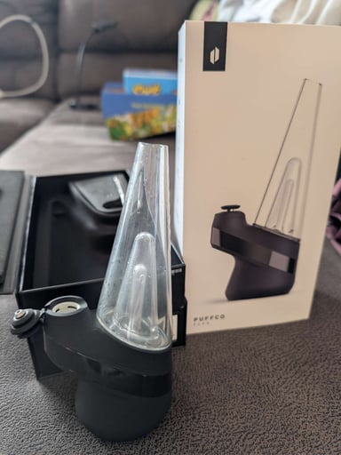 Preview pic of Puffco Peak