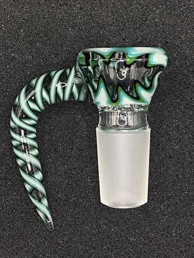 Preview pic of 18mm Wig-Wag 4-Hole Glass Bowl Slide – CW Glass Art