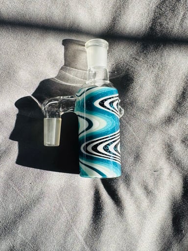 Preview pic of Dust Storm 14mm 90* crushed opal full color wig-wag dry-cather🔥