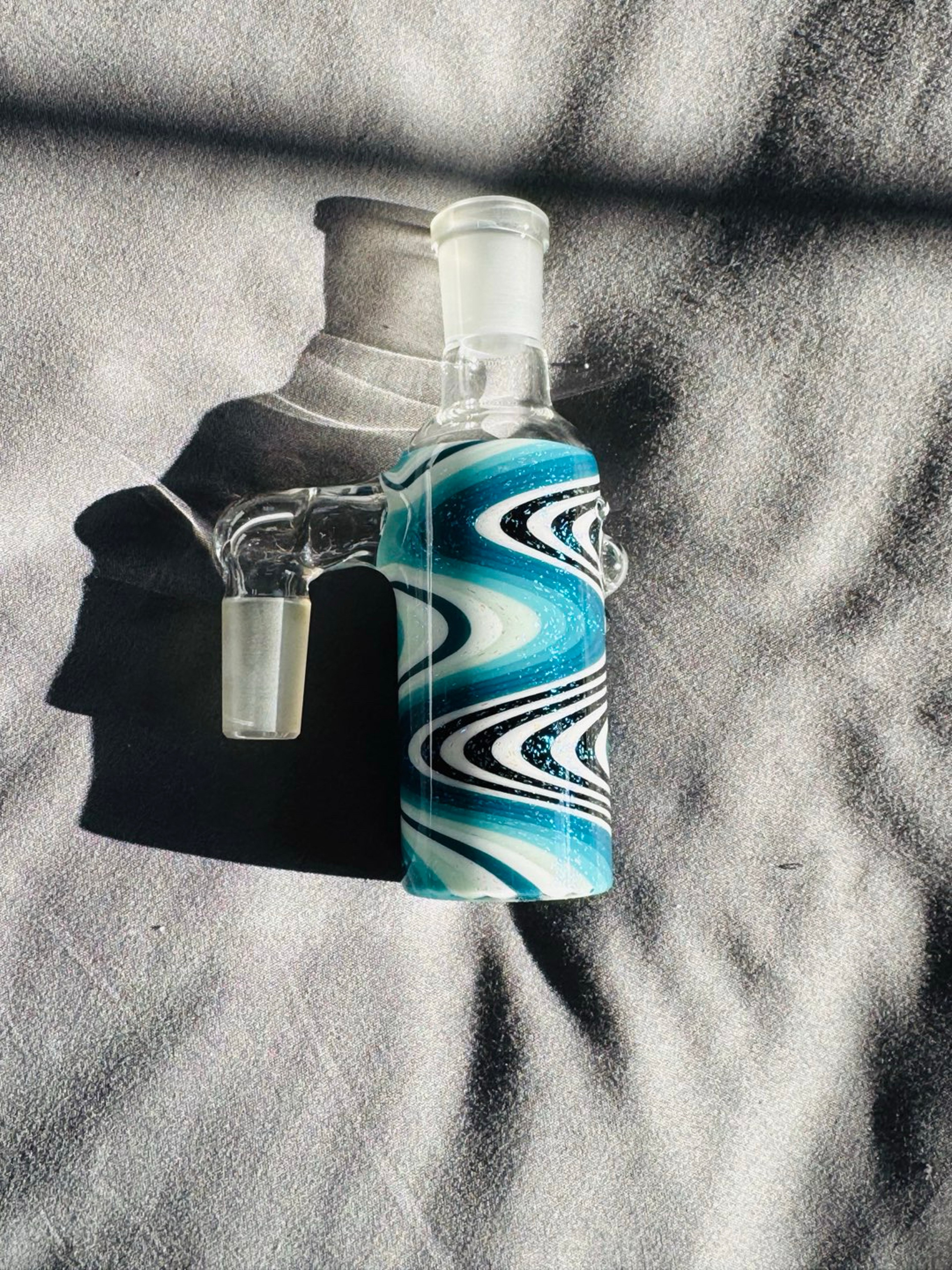 Preview pic of Dust Storm 14mm 90* crushed opal full color wig-wag dry-cather🔥