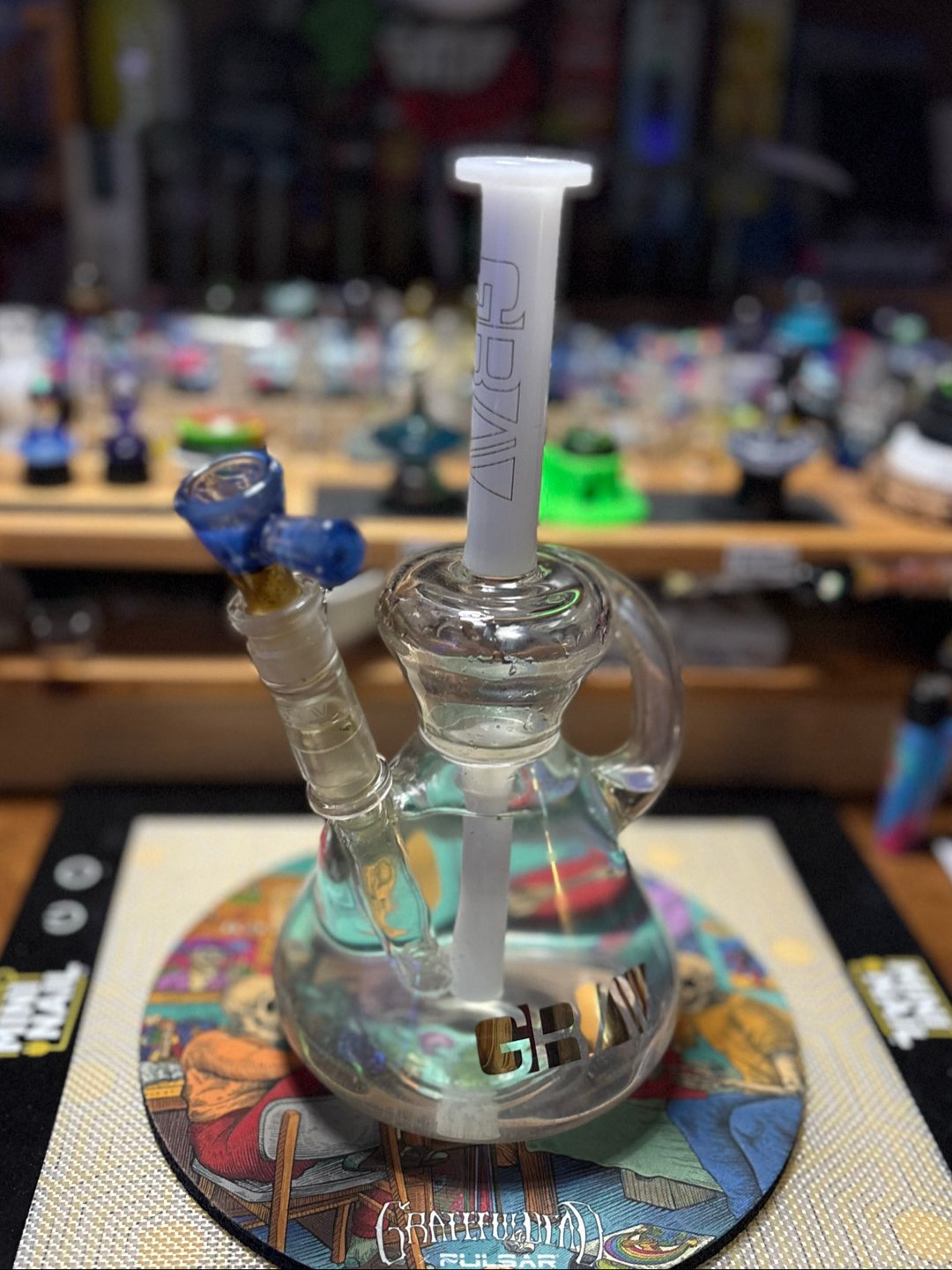 Preview pic of Grav Labs *GOLD EDITION* ✨ Jug Recycler with White Accents & Gold Label✨