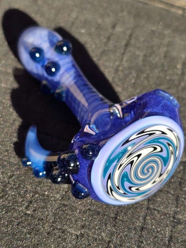 Preview pic of Blue Wig Wag Pipe With Horn