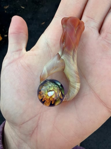 Preview pic of Carver B x Elks that run pendant