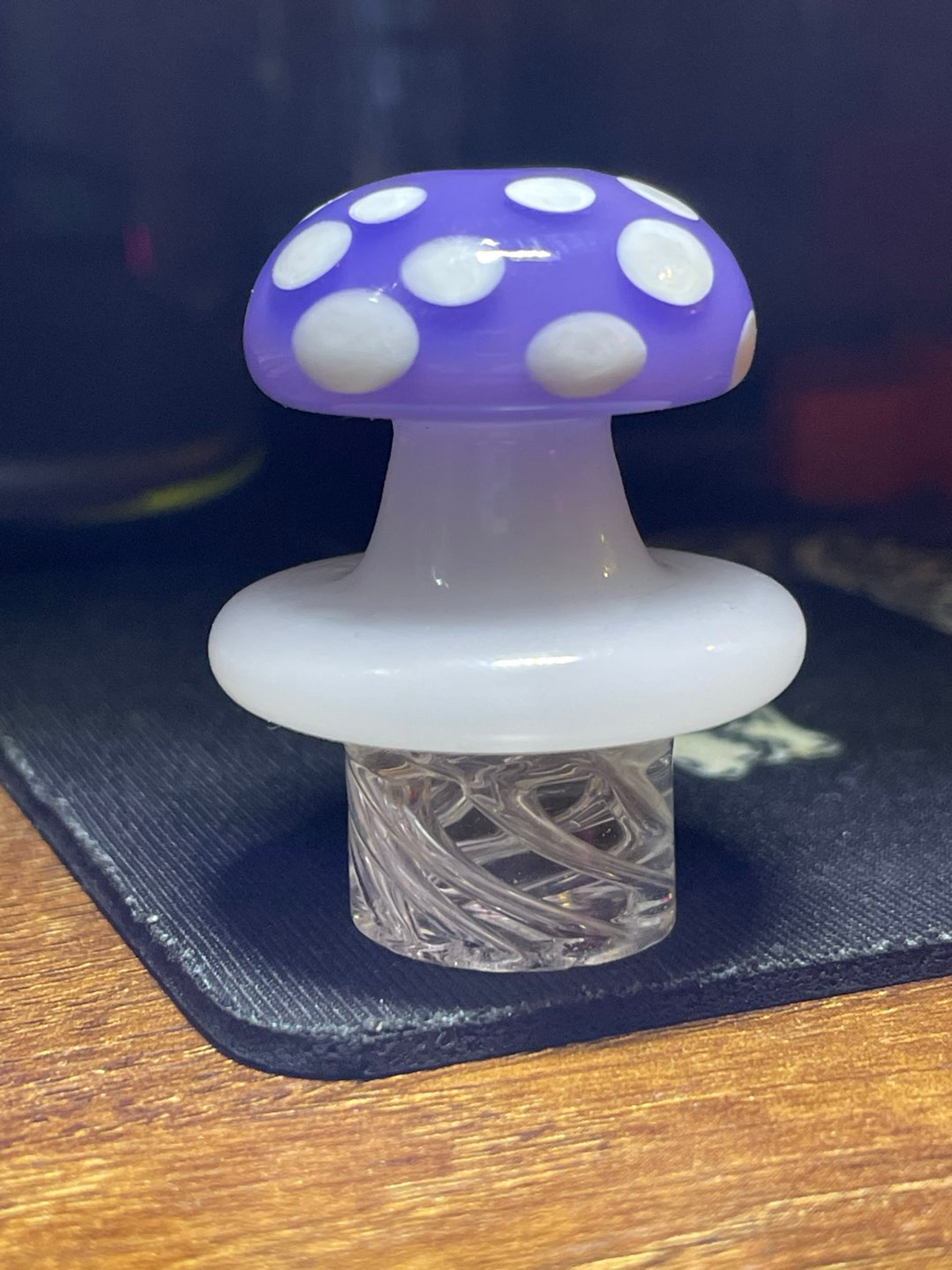 Mushroom spinner cap image 0