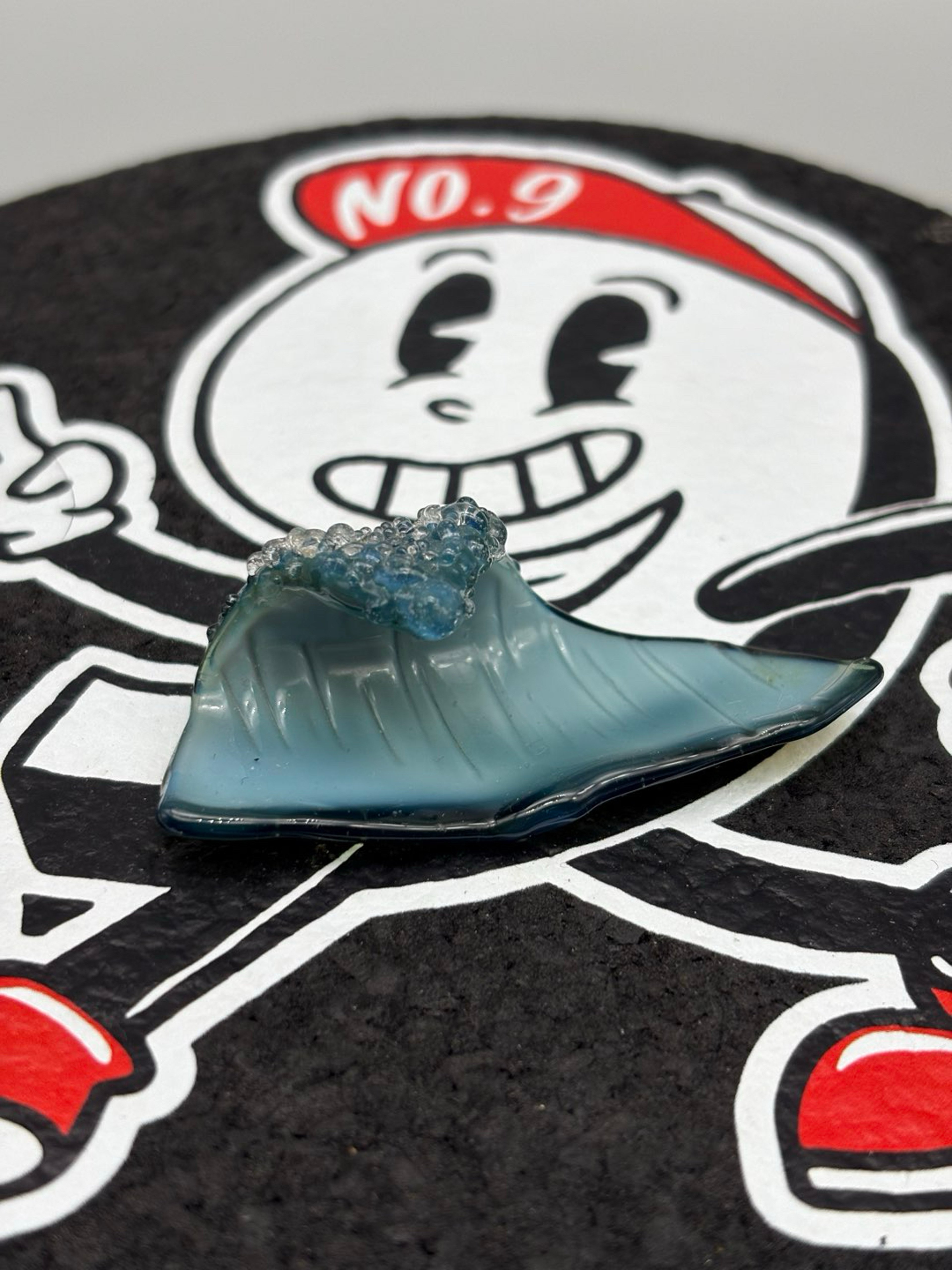 Preview pic of Blacksand wave pendant