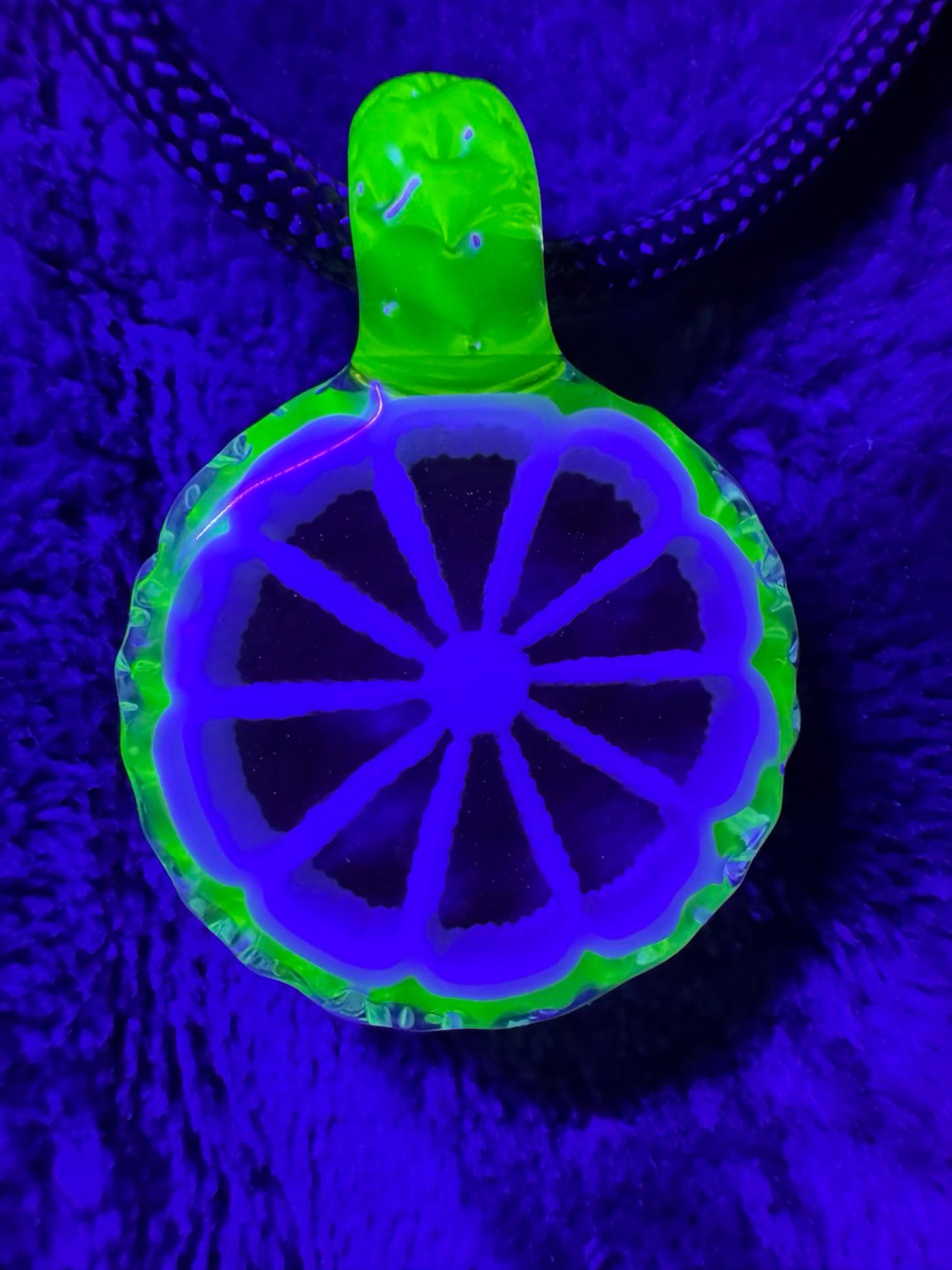Lyons Slice UV image 0