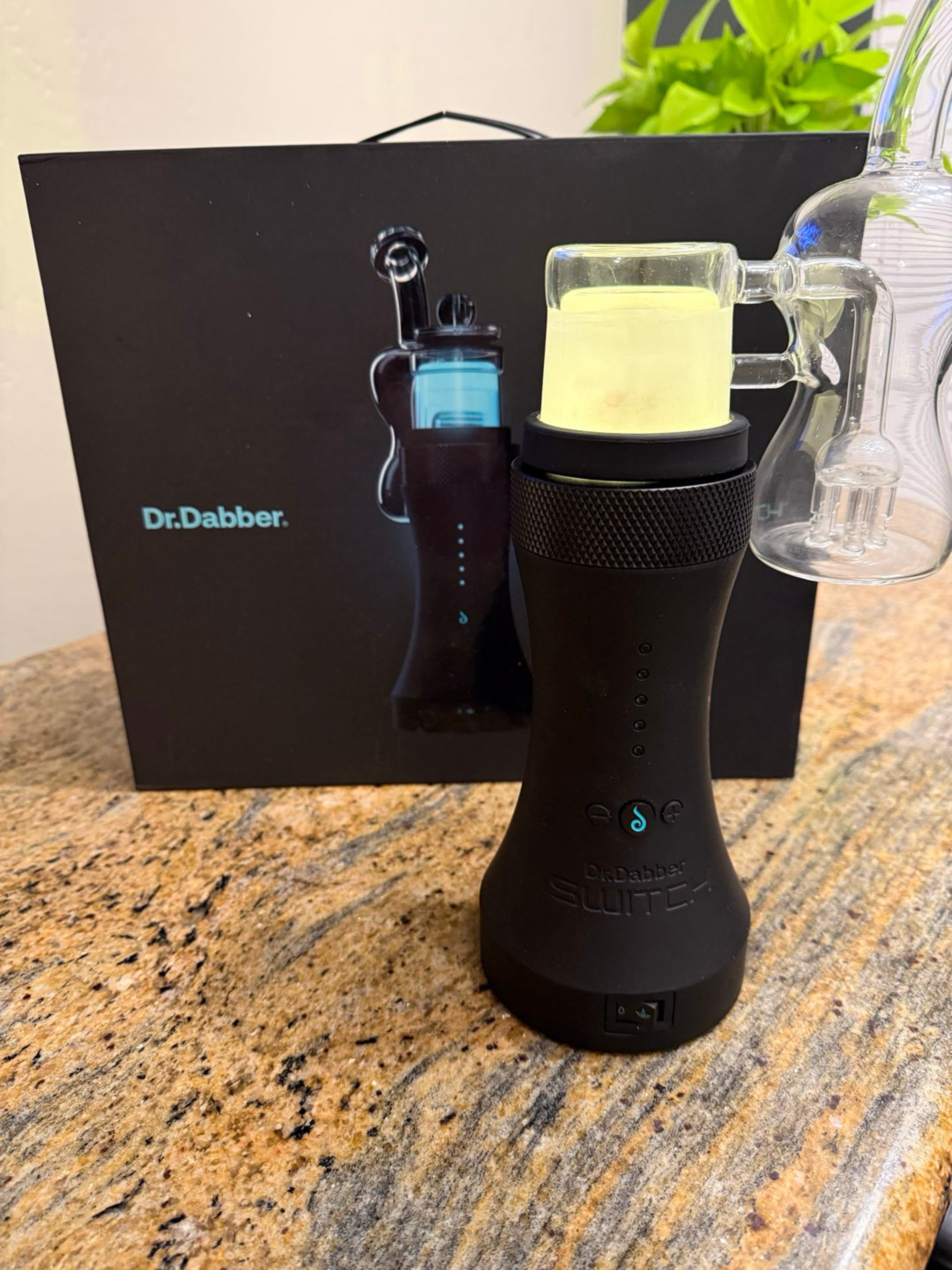 Preview pic of Dr Dabber Switch