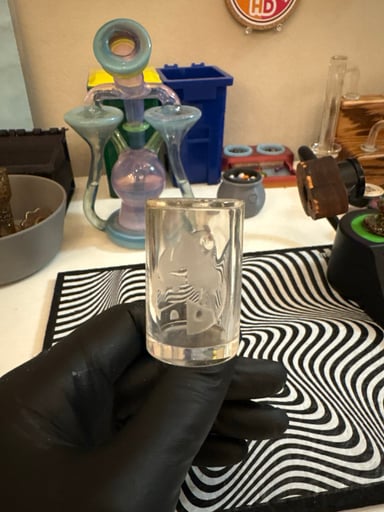 Preview pic of 14 mm Empire Glass Works banger