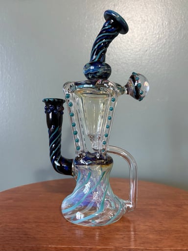 Preview pic of Quad recycler by Pharrow Glass