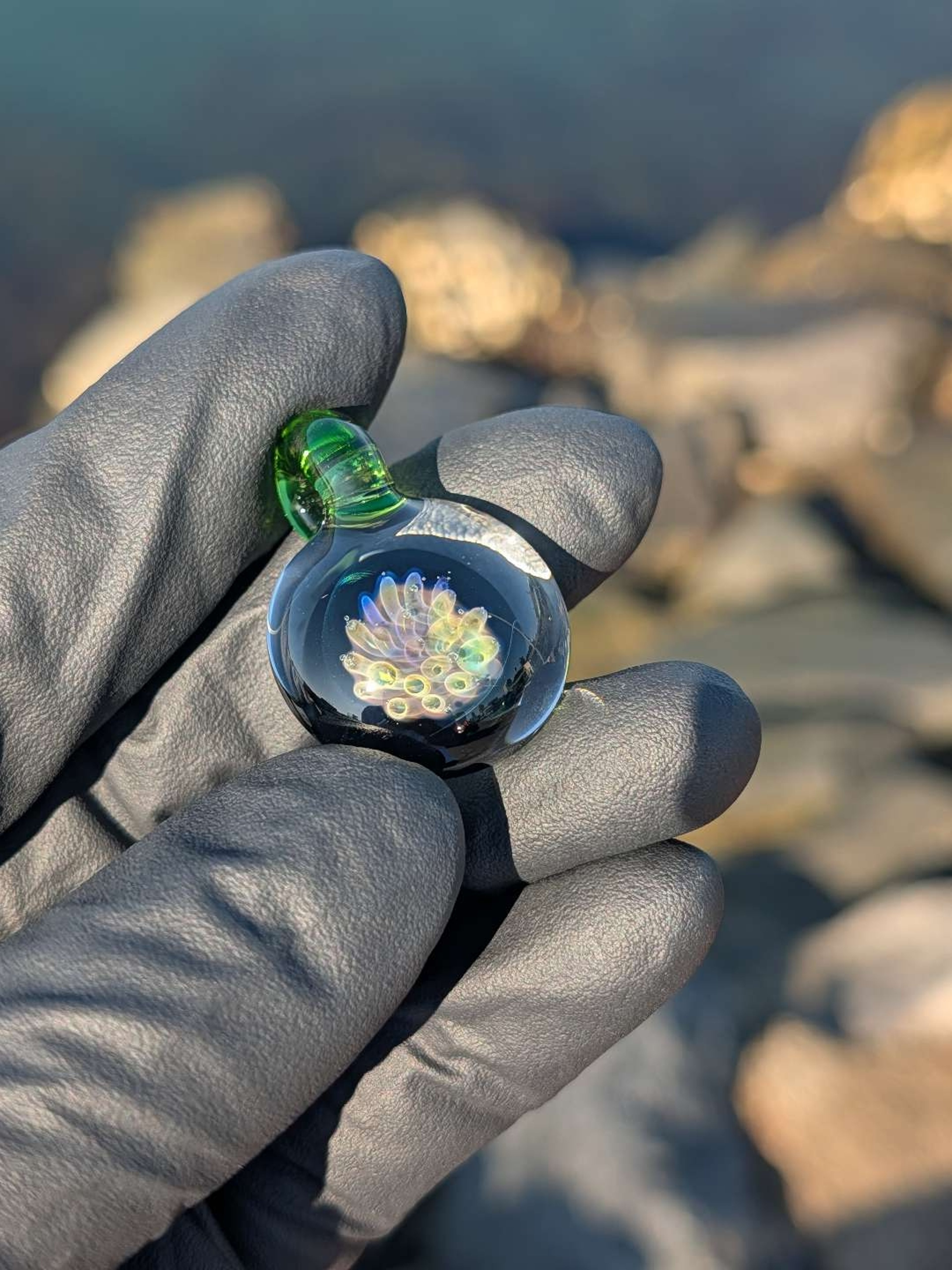 Preview pic of Implosion Pendant