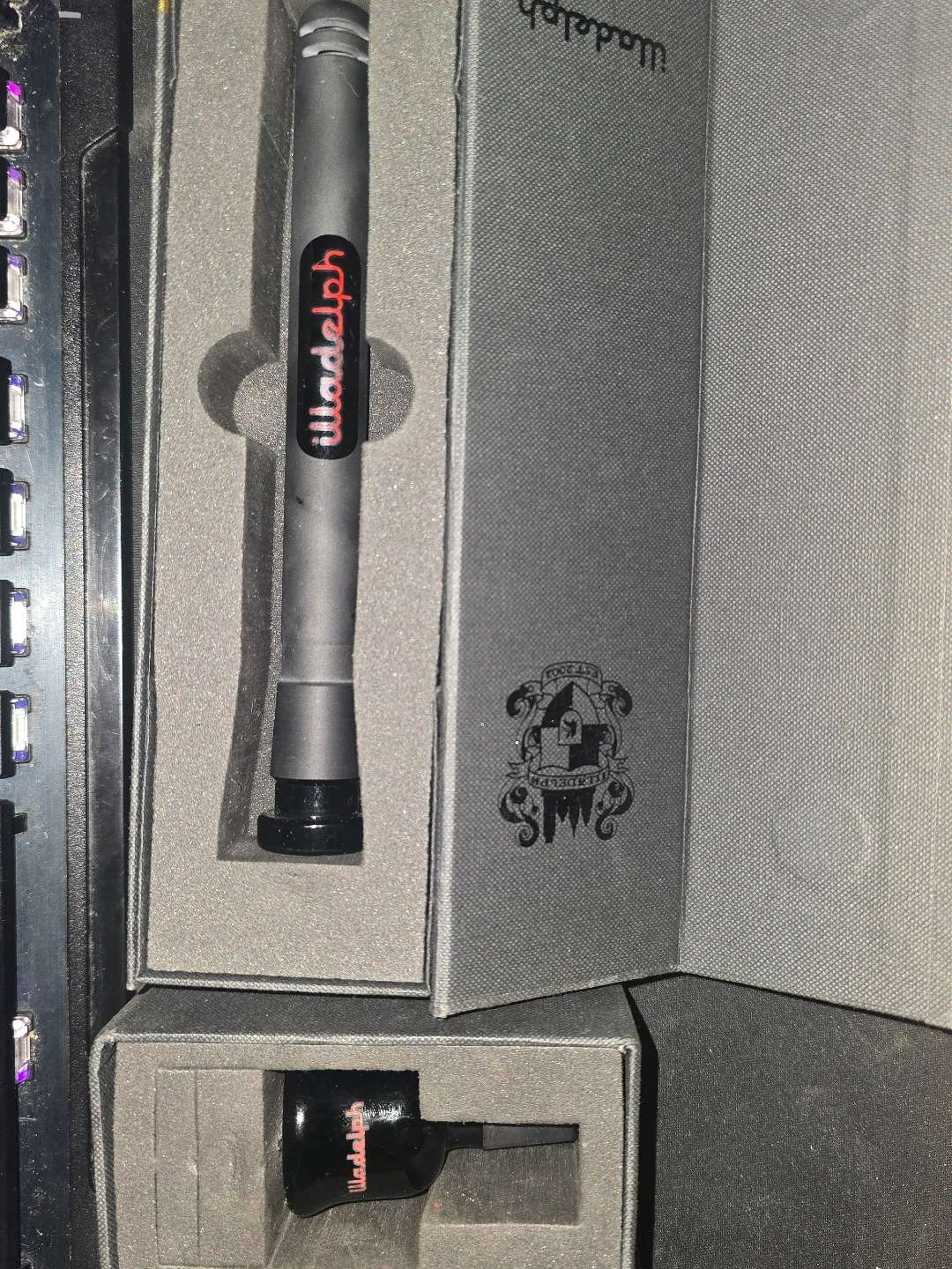 Illadelph combo image 0