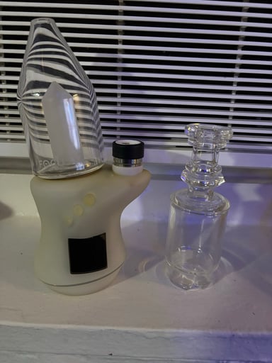 Preview pic of Carta device