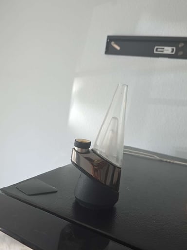 Preview pic of Original puffco peak OG