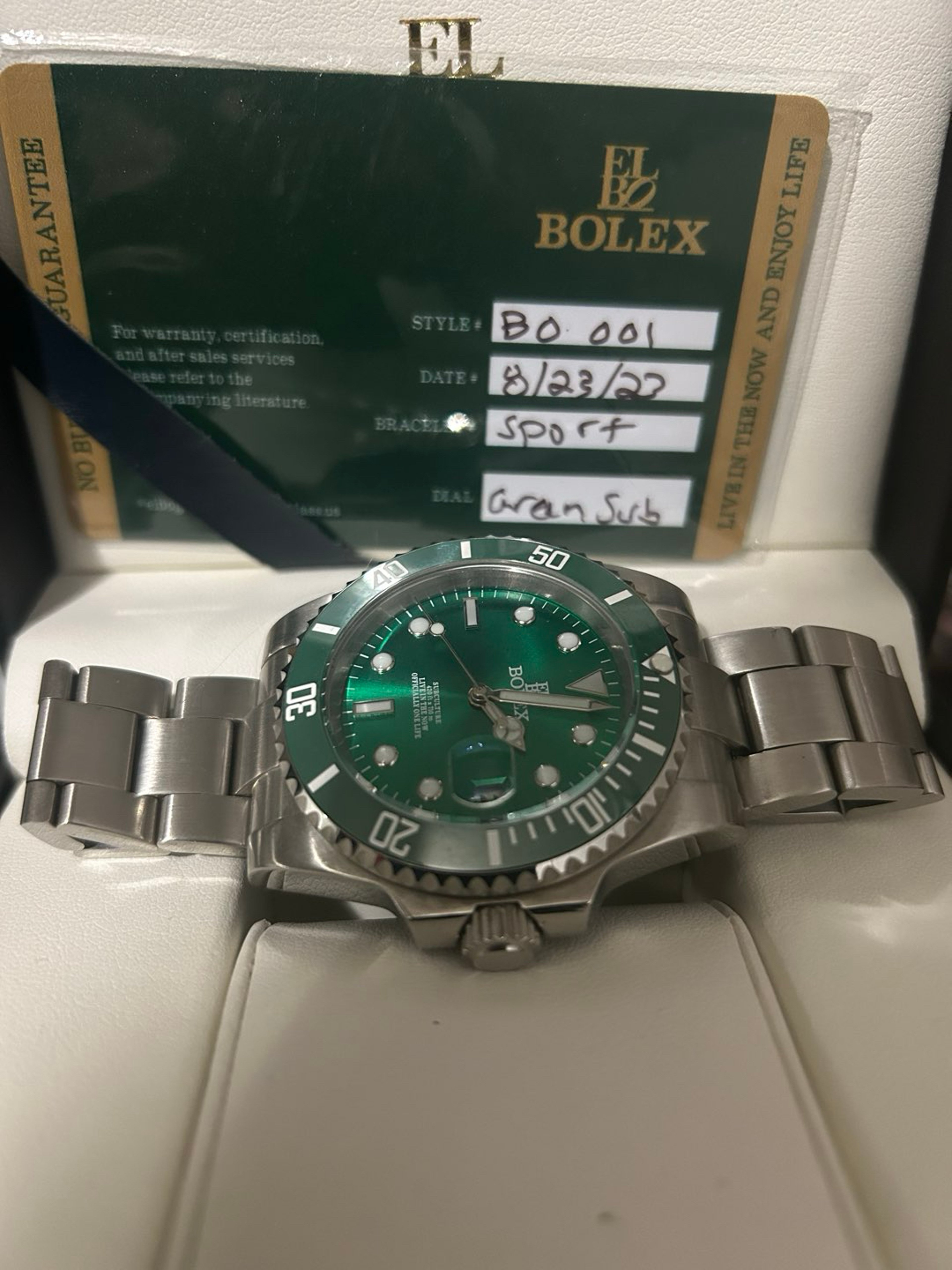 Preview pic of Elboglass Bolex hulk (first one he ever made)